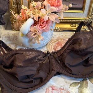 Fayreform brown underwire bra size 38E - Worn once/laundered